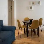 A Janela, Charming In Center Διαμέρισμα
