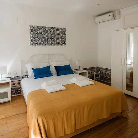 à Janela, Charming In Center Appartement *