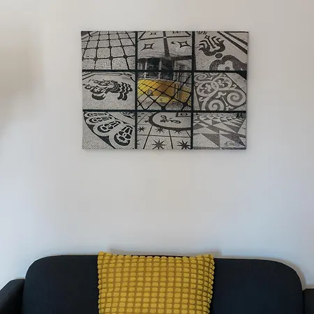 A Janela, Charming In Center Apartment
