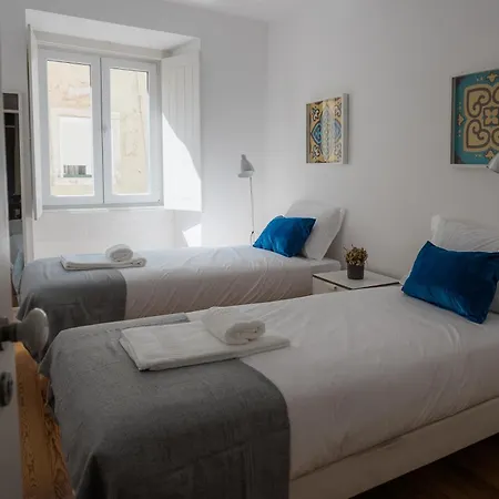 Lisboa A Janela, Charming Apartments In Lisbon Center Apartment