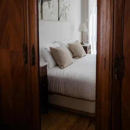 Lisboa A Janela, Charming Apartments In Lisbon Center Apartment