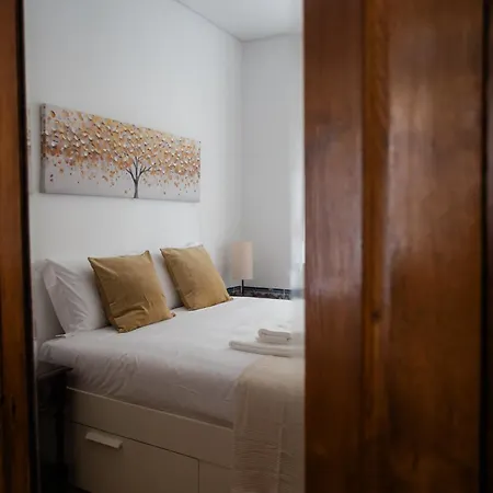 Lisboa A Janela, Charming Apartments In Lisbon Center Apartment